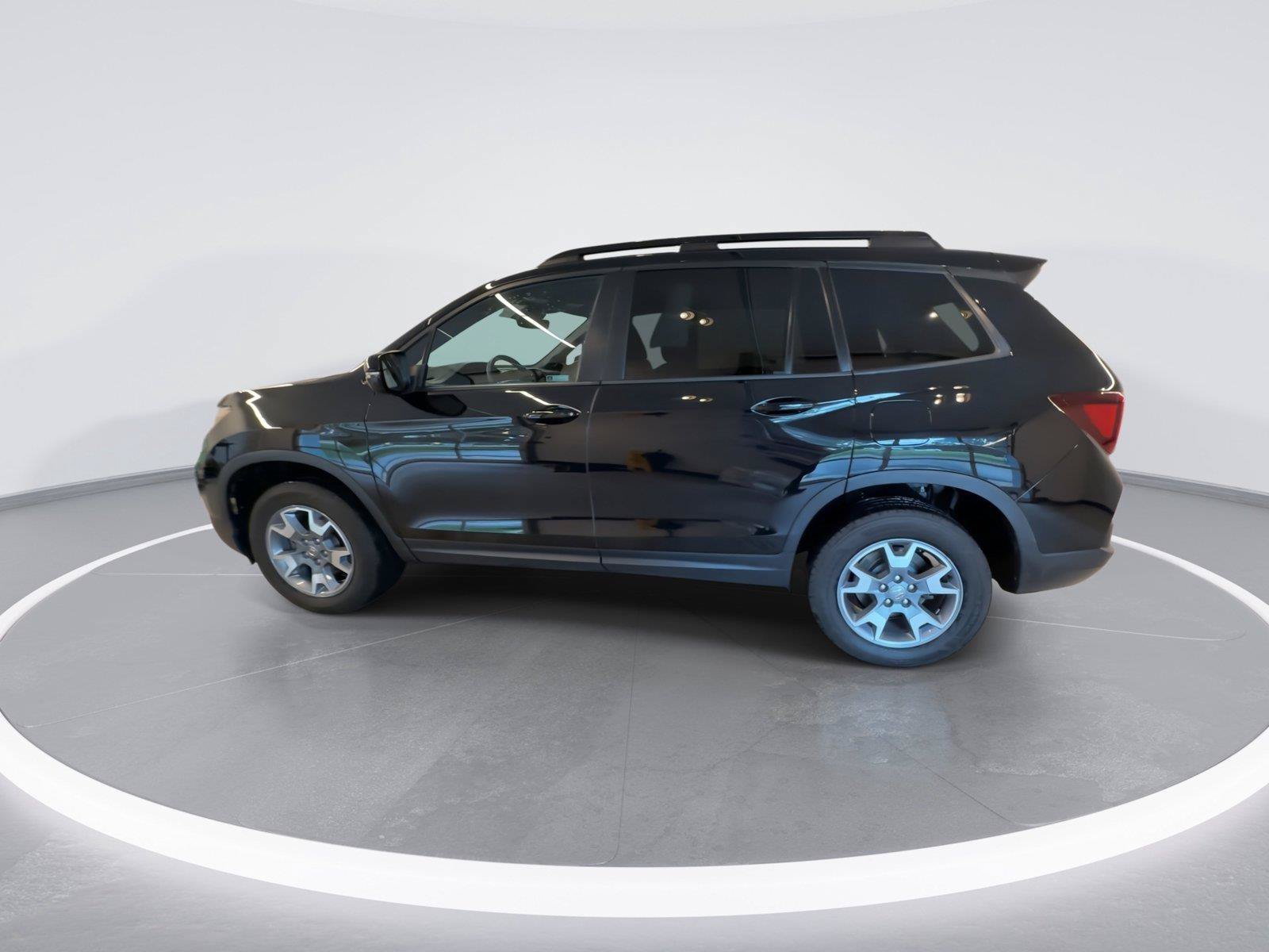 Used 2022 Honda Passport TrailSport image 5
