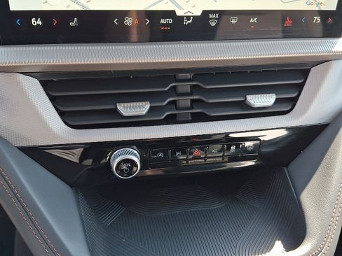 Certified 2025 Ford Explorer Active AWD/4WD image 16
