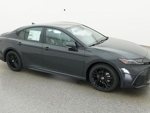 New 2026 Toyota Camry SE FWD image 15