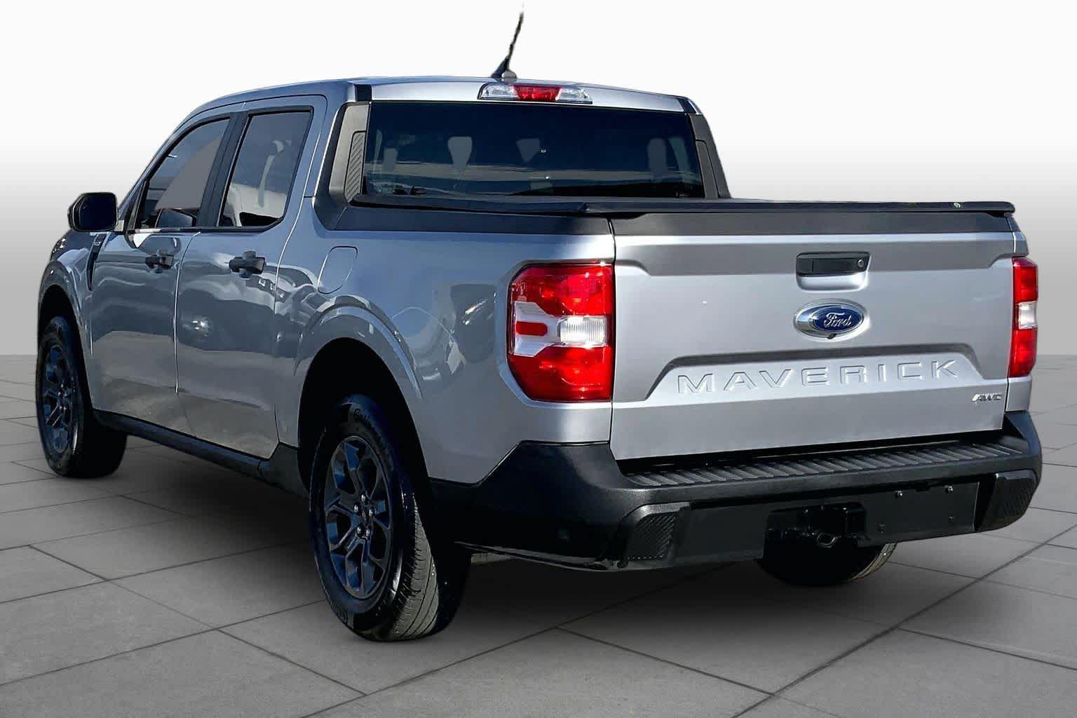 Used 2024 Ford Maverick XLT w/ XLT Luxury Package AWD/4WD image 12