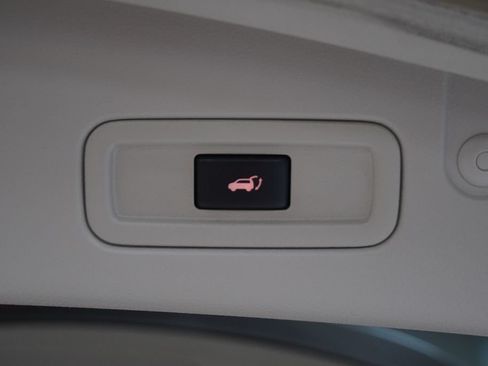 Used 2013 Nissan Murano SL w/ Navigation Pkg AWD/4WD image 11