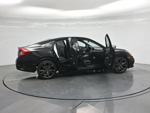 Used 2020 Honda Civic Sport image 3