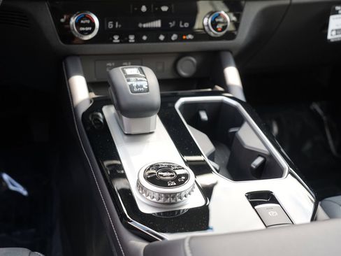New 2026 Mitsubishi Outlander SE AWD/4WD image 23