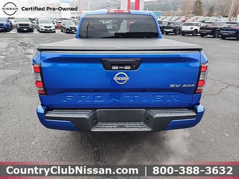 Certified 2024 Nissan Frontier SV image 7