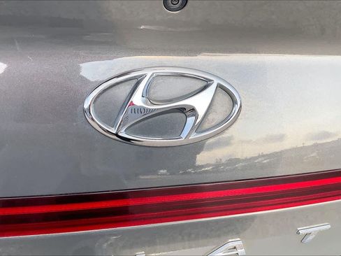 Used 2023 Hyundai Sonata SEL FWD image 9