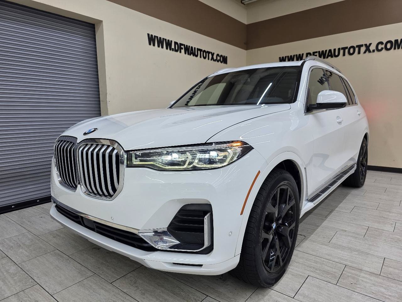 Used 2020 BMW X7 xDrive40i w/ Premium Package AWD/4WD image 2