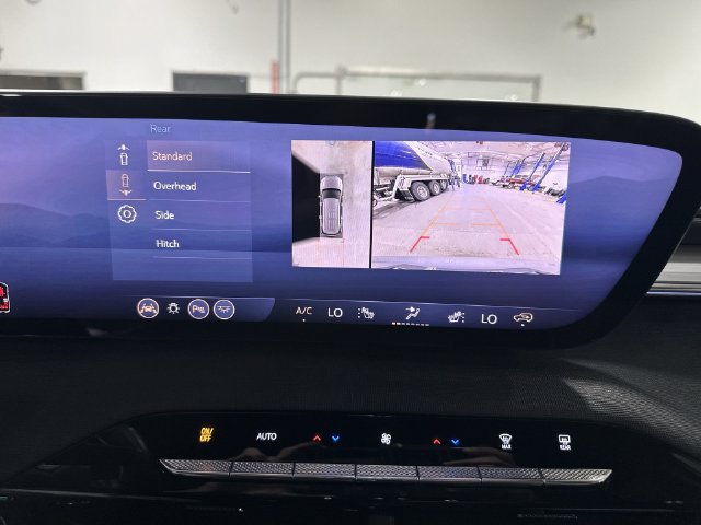 Used 2026 Buick Enclave Preferred w/ Power Package FWD image 29