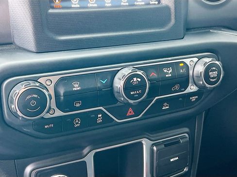 Used 2023 Jeep Wrangler Willys w/ Xtreme 35 Tire Package image 15