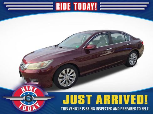 Used 2014 Honda Accord EX image 1