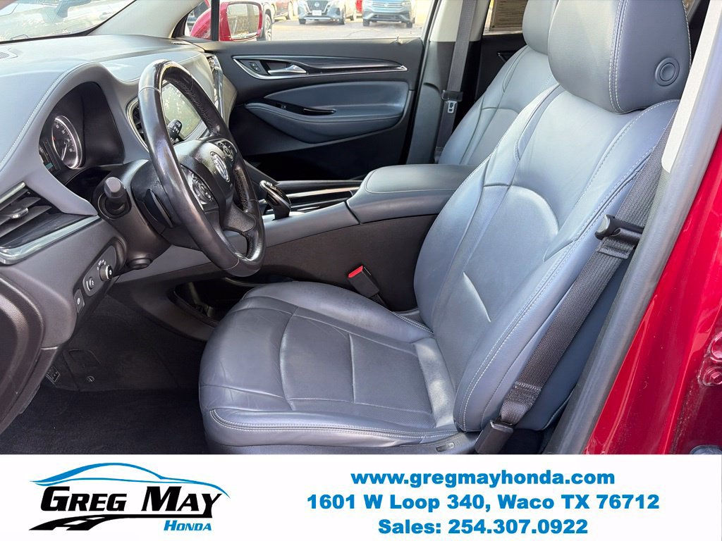 Used 2018 Buick Enclave Premium w/ LPO, Hit The Road Package AWD/4WD image 24