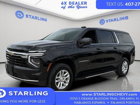 Certified 2025 Chevrolet Suburban LS RWD image 1
