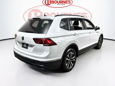 Used 2023 Volkswagen Tiguan S FWD image 9