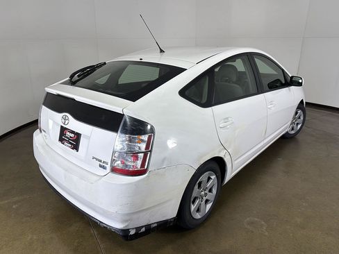 Used 2004 Toyota Prius FWD image 10