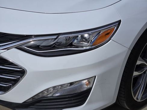 Used 2024 Chevrolet Malibu LT image 8