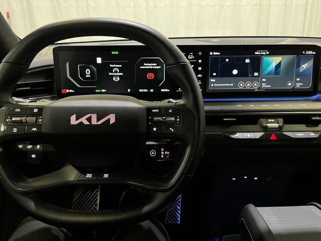 Used 2024 Kia EV9 GT-Line AWD/4WD image 23