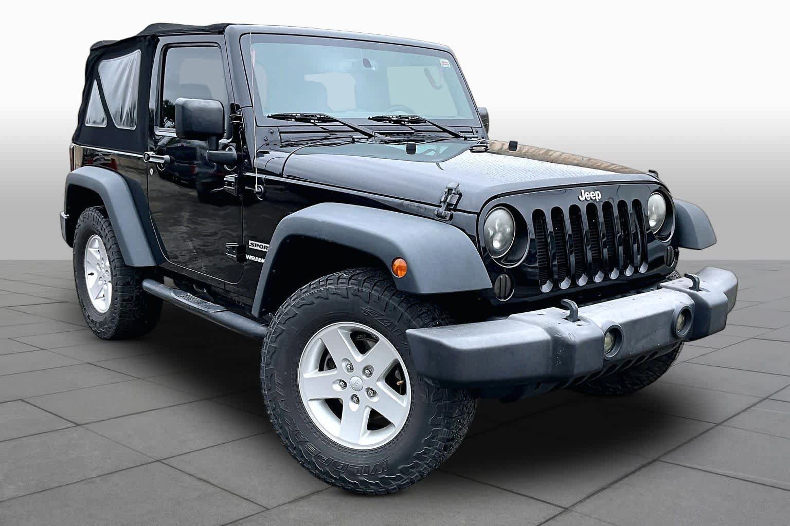 Used 2016 Jeep Wrangler Sport w/ Quick Order Package 24S AWD/4WD image 3