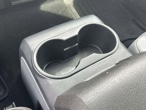 Used 2012 Ford F150 XLT w/ XLT Chrome Pkg image 32