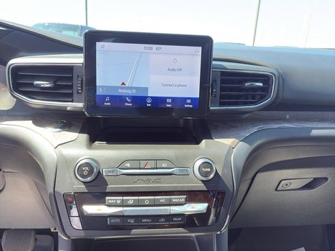Used 2020 Ford Explorer Platinum AWD/4WD image 14