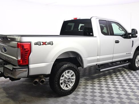 Used 2018 Ford F250 XLT w/ XLT Value Package image 7