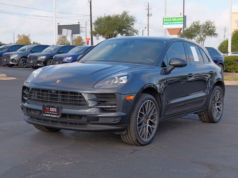 Used 2021 Porsche Macan S image 7