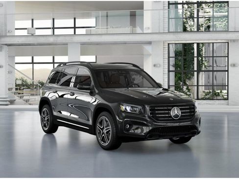 New 2026 Mercedes-Benz GLB 250 4MATIC image 10