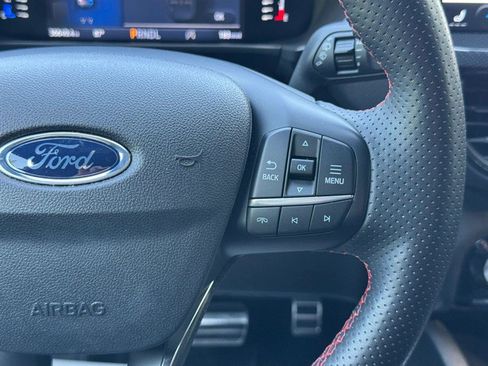 Used 2024 Ford Escape ST-Line w/ Tech Pack #1 AWD/4WD image 15