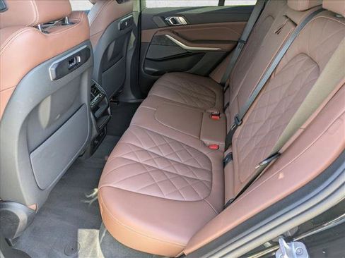 Used 2024 BMW X5 xDrive40i w/ Premium Package AWD/4WD image 21