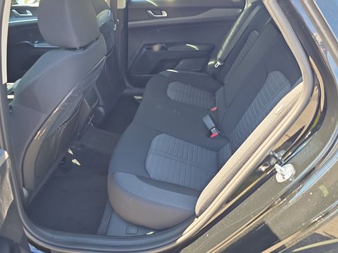 New 2026 Kia K5 LXS image 16
