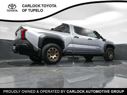 Used 2025 Toyota Tacoma 4x4 Double Cab Hybrid image 50