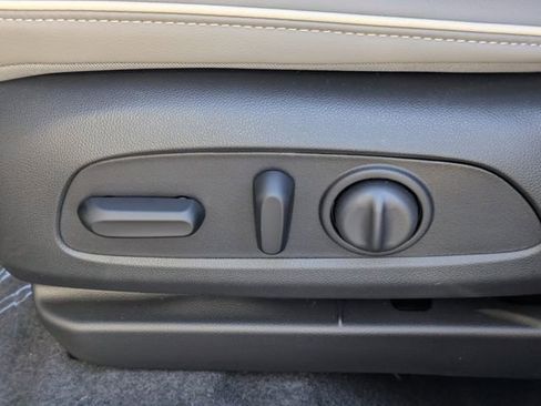 New 2026 Buick Envista Avenir image 23