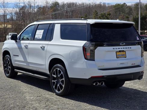 New 2026 Chevrolet Suburban RST w/ Advanced Technology Package image 19