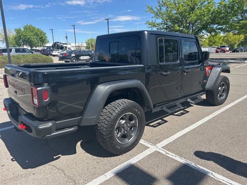 Used 2023 Jeep Gladiator Rubicon w/ Cold Weather Group image 5