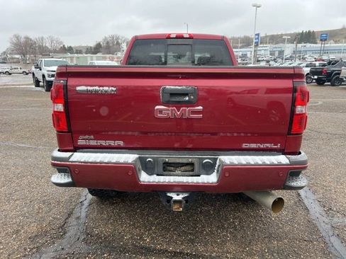 Used 2019 GMC Sierra 2500 Denali w/ Duramax Plus Package image 6