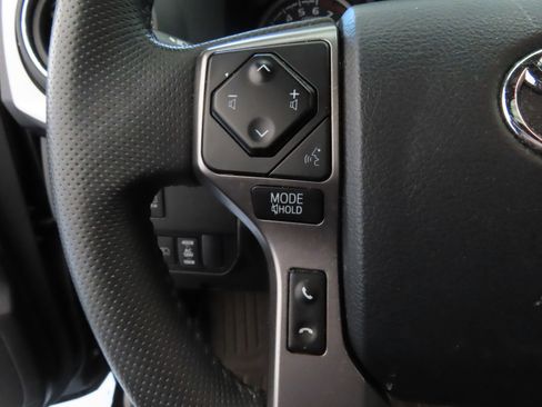 Used 2023 Toyota Tacoma Limited RWD image 10