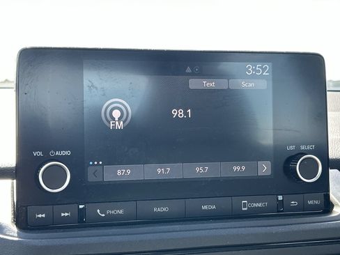 Certified 2023 Honda Accord LX image 12