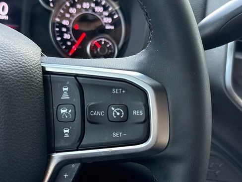 Used 2025 RAM 2500 Big Horn AWD/4WD image 19