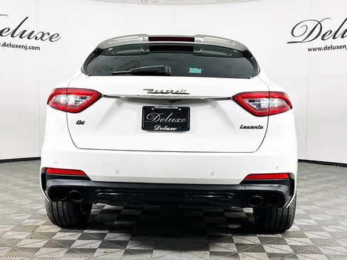 Used 2019 Maserati Levante GranSport AWD/4WD image 5
