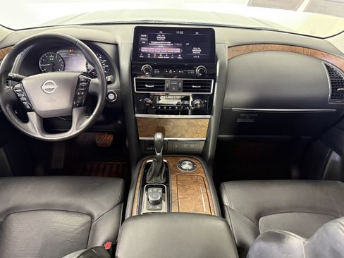 Used 2021 Nissan Armada SL w/ Captain's Chairs Package RWD image 9