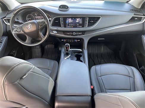 Used 2021 Buick Enclave Essence w/ Sound and Sites Package image 9