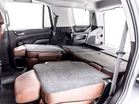 Used 2019 Chevrolet Tahoe Premier w/ Premier Plus Edition image 35