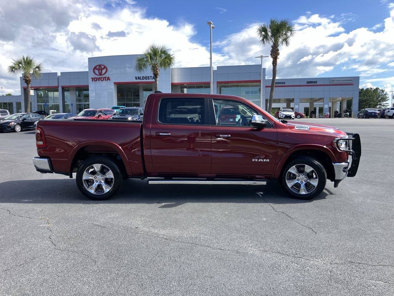 Used 2020 RAM 1500 Laramie AWD/4WD image 6