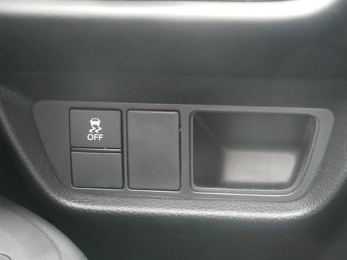 Certified 2024 Honda HR-V LX image 26