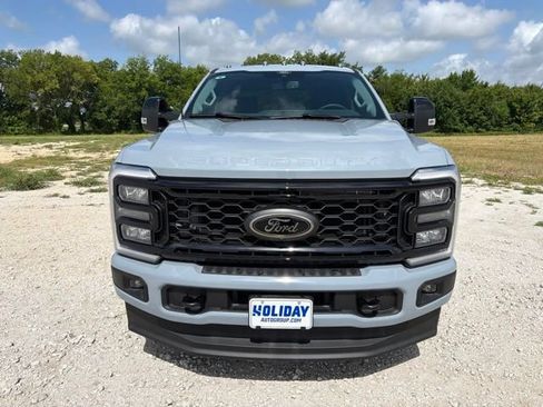 New 2026 Ford F250 Lariat w/ Black Appearance Package AWD/4WD image 17