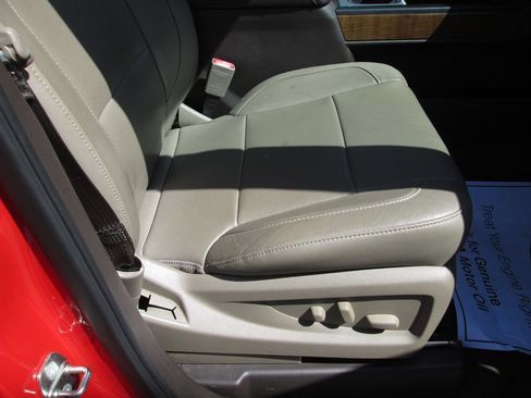 Used 2017 GMC Sierra 1500 SLT AWD/4WD image 5