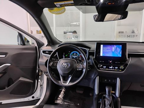 Used 2023 Toyota Corolla Cross AWD Hybrid w/ Convenience Package image 82