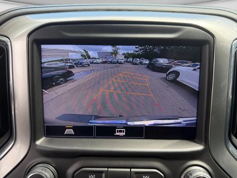 Used 2021 Chevrolet Silverado 1500 LT Trail Boss w/ Convenience Package II AWD/4WD image 36