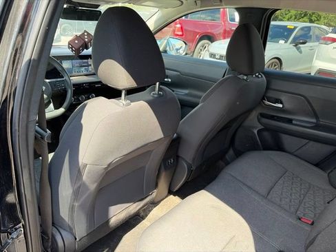 Used 2025 Nissan Kicks SV w/ Interior Electronics Package AWD/4WD image 20