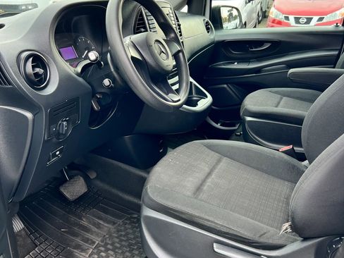 Used 2019 Mercedes-Benz Metris image 10