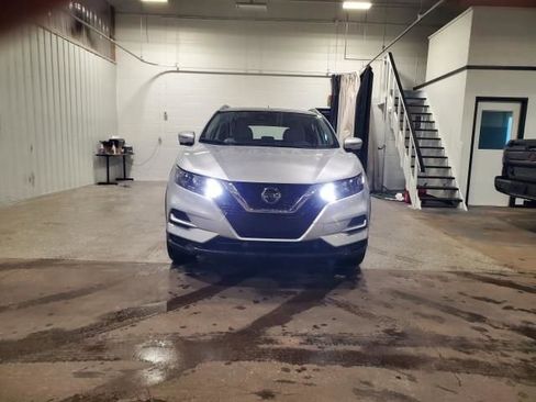 Used 2022 Nissan Rogue Sport SL image 8