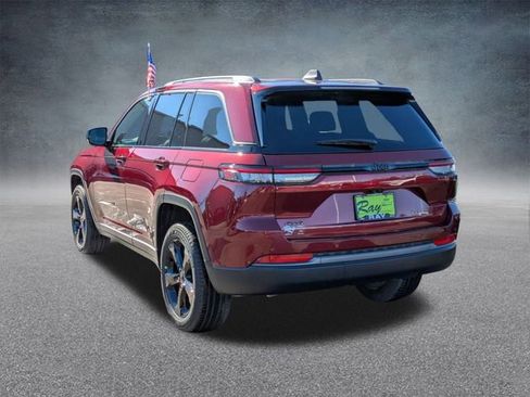 New 2026 Jeep Grand Cherokee Limited w/ Limited Altitude Package AWD/4WD image 5